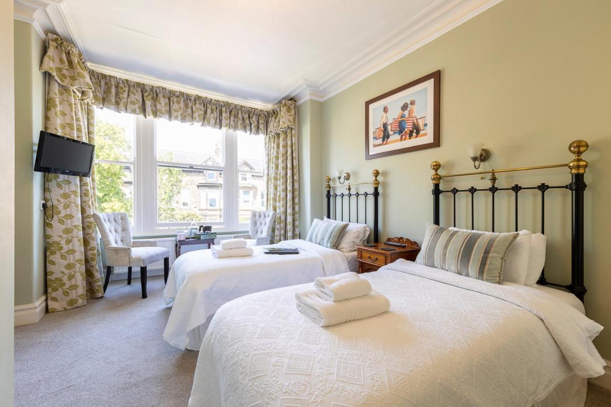 Wynnstay House Harrogate Esterno foto